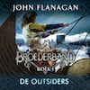 Broederband Boek 1 - De Outsiders - John Flanagan (ISBN 9789025758073)